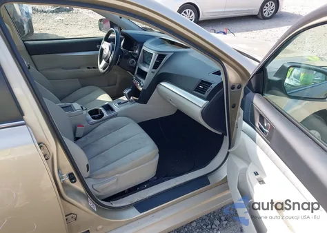 2010 Subaru Legacy 2.5I из США, поврежденный, VIN 4S3BMCA66A3218297